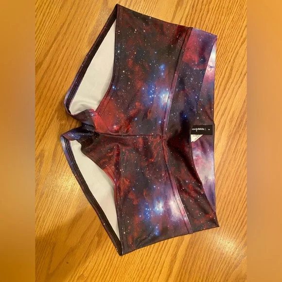 DISCONTINUED!! Blackmilk Purple Galaxy Short Shorts Brand New Size M - Picture 4 of 10